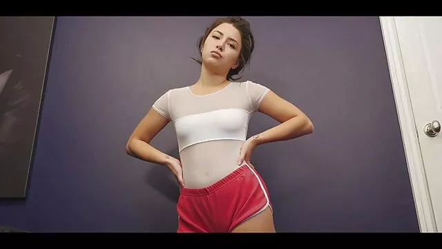 Mofos.com - Lana Rhoades follatelos 2019 - Conozco a esa chica