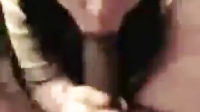 Petite adolescente fakings iguarras roughfucked y facialized