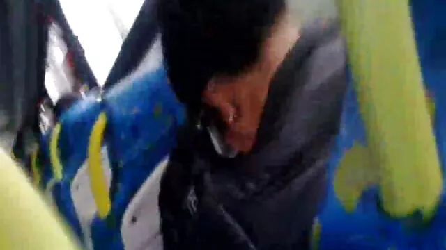 Soy una nena videos gratis follatelos perforada con piercings en el coño