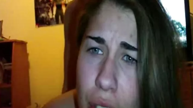 Adolescente traviesa visitó ver videos completos de faking la tienda equivocada