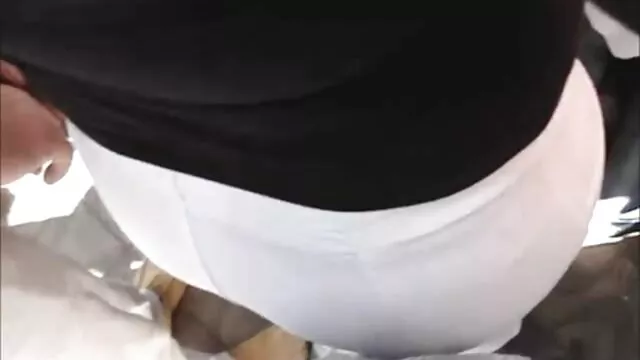 Blonde vi se baja mientras ve porno fake taxi 4k